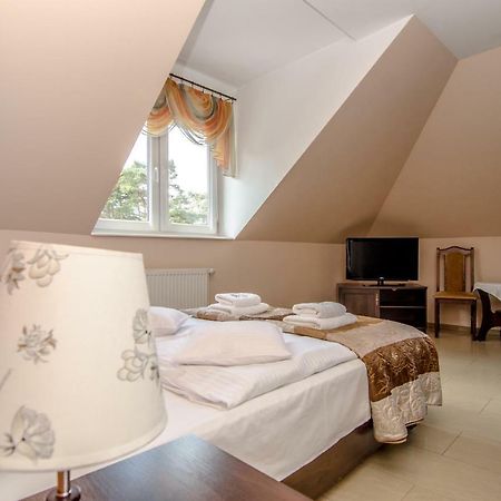 D.L.Blazkiewicz Bed and Breakfast Mielno  Eksteriør billede